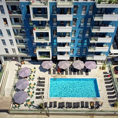 Flow In Nord10 By Alezzi- Pool N Playground Lägenhet Mamaia